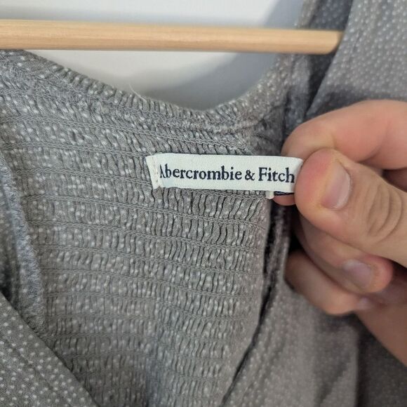 Abercrombie & Fitch Sage Green Polka Dot Puff Sleeve Bodysuit Women's Size XS - Picture 4 of 10